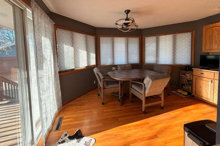 kitchen table.jpg